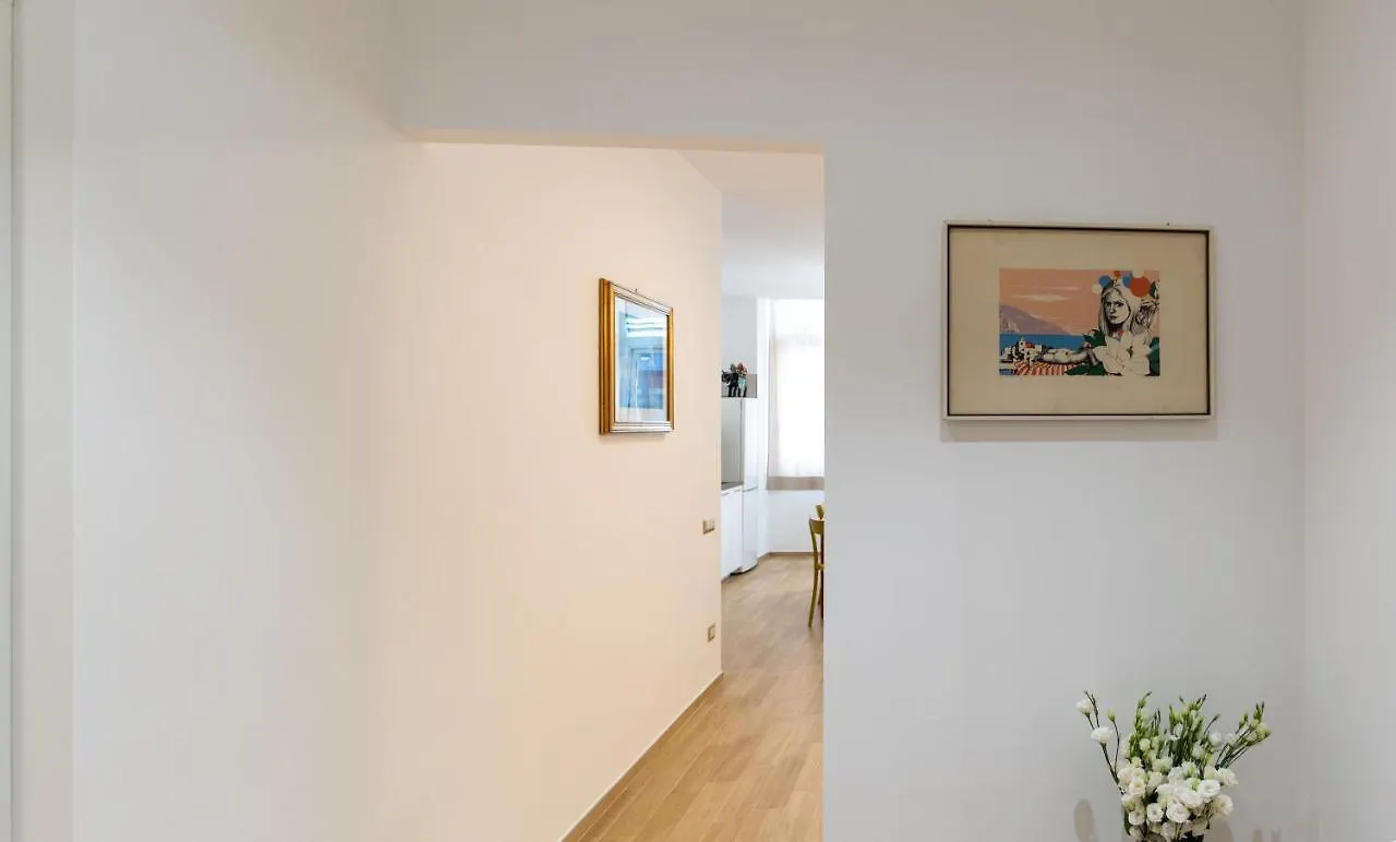 Domani Apartment Rome